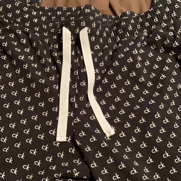 Calvin Klein Sleepwear Set - Picture 4 of 5